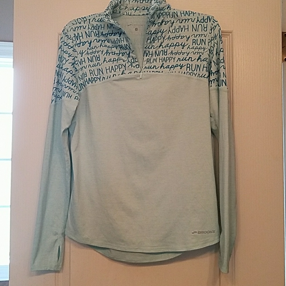Brooks pullover